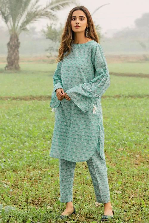 Light Green Kurta Set – Nature-Inspired Elegance