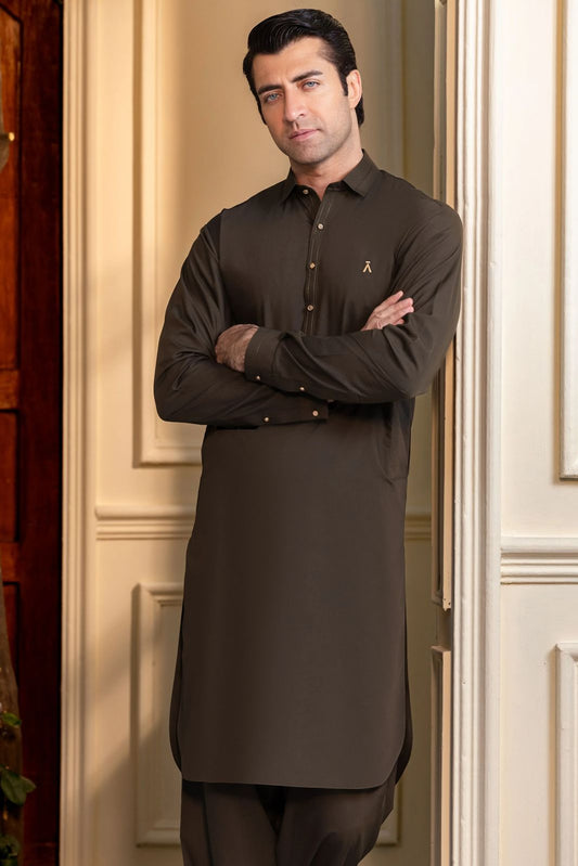 Rich Brown Shalwar Kameez – Refined Traditional Wear